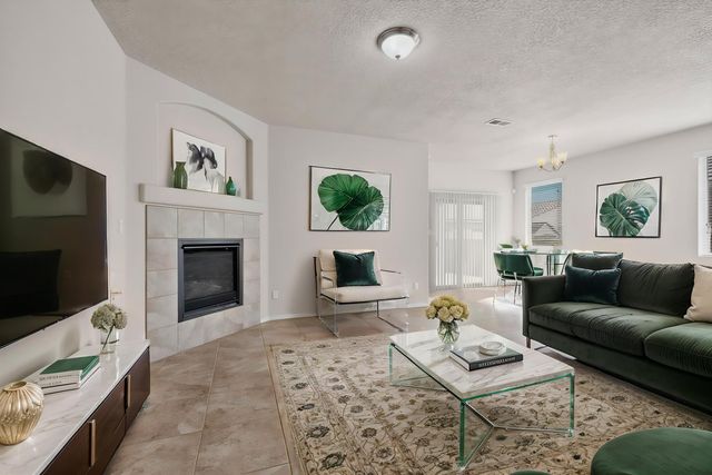 6557 Cliff Dweller Road NW, Albuquerque, NM 87114