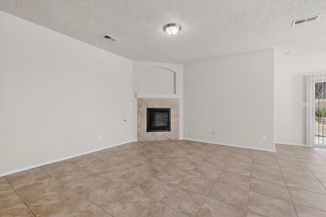 6557 Cliff Dweller Road NW, Albuquerque, NM 87114