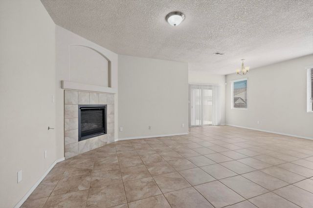 6557 Cliff Dweller Road NW, Albuquerque, NM 87114