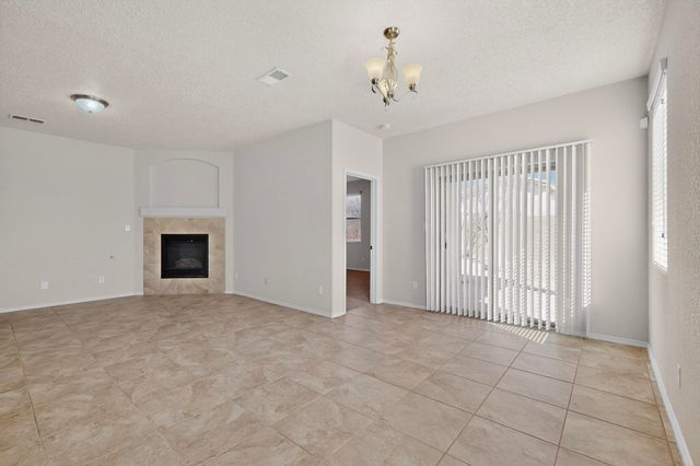 6557 Cliff Dweller Road NW, Albuquerque, NM 87114