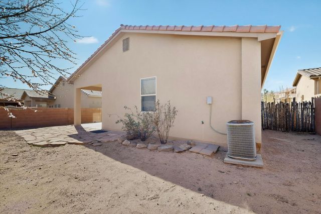 6557 Cliff Dweller Road NW, Albuquerque, NM 87114