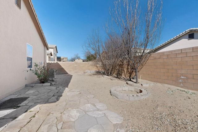 6557 Cliff Dweller Road NW, Albuquerque, NM 87114