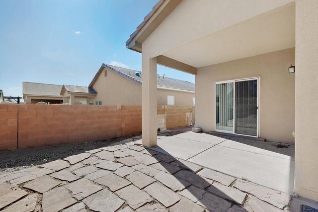 6557 Cliff Dweller Road NW, Albuquerque, NM 87114