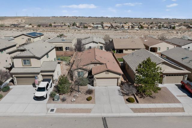 6557 Cliff Dweller Road NW, Albuquerque, NM 87114