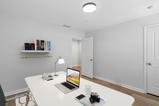 222 Ashley Lane, Smyrna, GA 30080