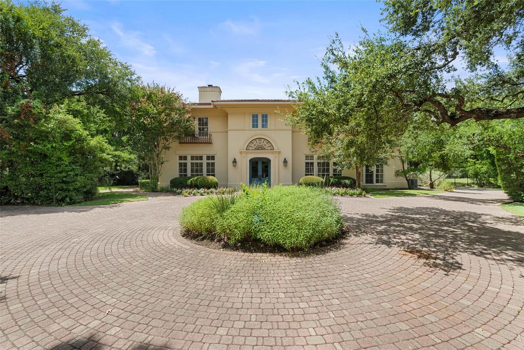 602 Las Lomas DR, West Lake Hills, TX 78746
