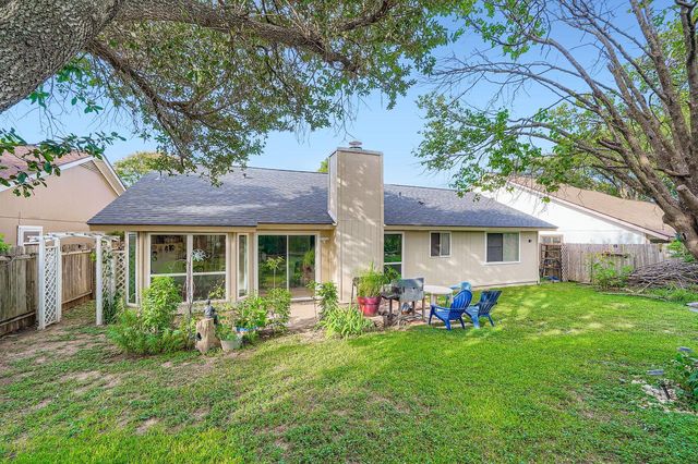 1913 Klattenhoff DR, Austin, TX 78728