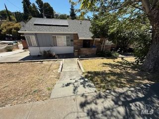 113 Laguna St, Vallejo, CA 94591