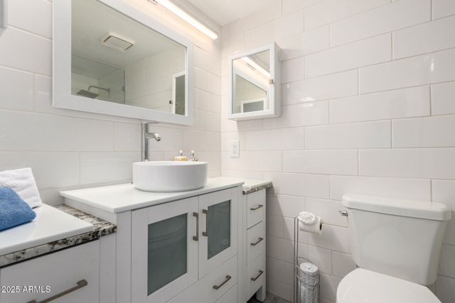 8221 E GARFIELD Street L214, Scottsdale, AZ 85257