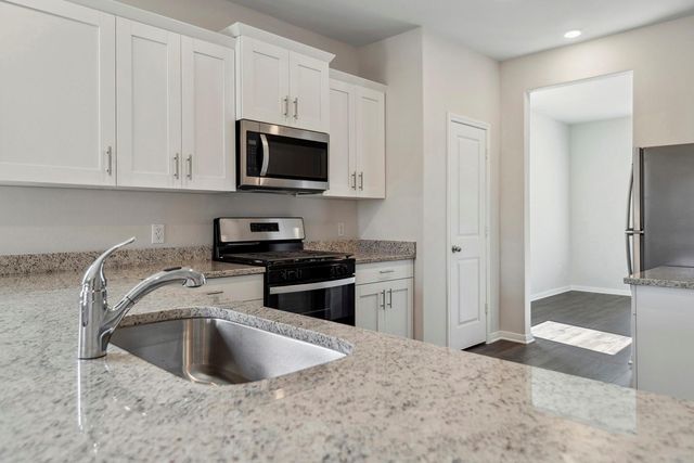16414 Blossom Grove Drive, Conroe, TX 77303