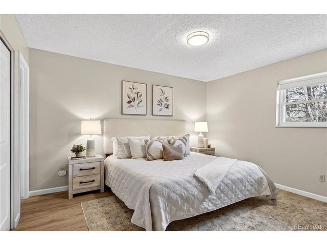 16221 W 56th Pl, Golden, CO 80403