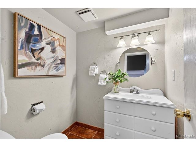 16221 W 56th Pl, Golden, CO 80403