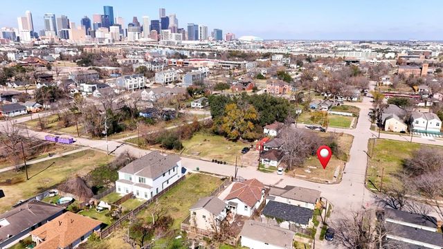 2712, 2714 & 2716 Nettleton Street, Houston, TX 77004