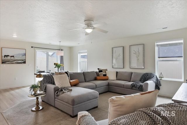 17616 Barefoot Ridge Way, Nampa, ID 83687