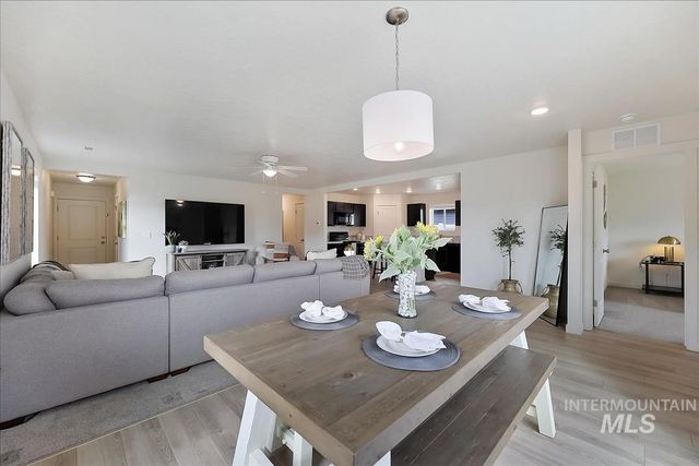 17616 Barefoot Ridge Way, Nampa, ID 83687