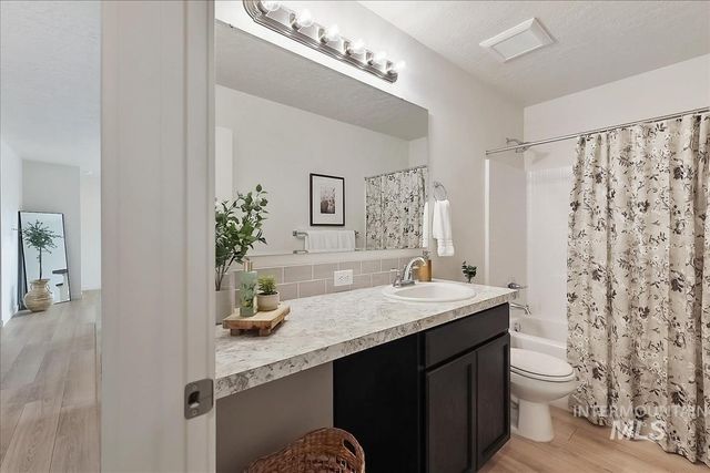 17616 Barefoot Ridge Way, Nampa, ID 83687