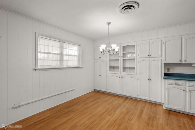 2705 Beazley Place, Shreveport, LA 71104