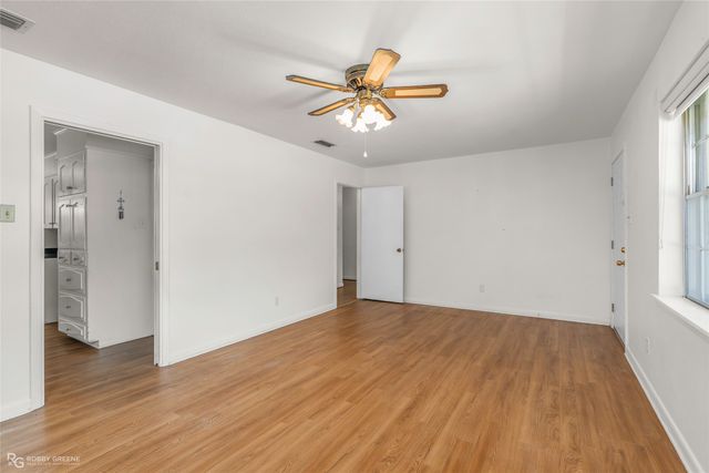 2705 Beazley Place, Shreveport, LA 71104