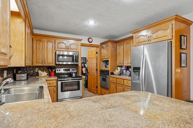 2076 Chestnut Drive, Bismarck, AR 71929