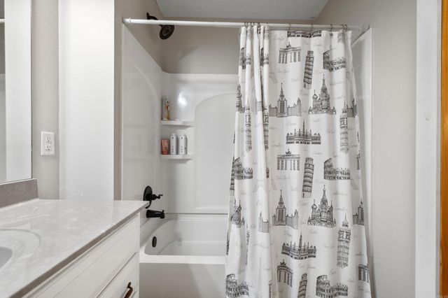 2076 Chestnut Drive, Bismarck, AR 71929