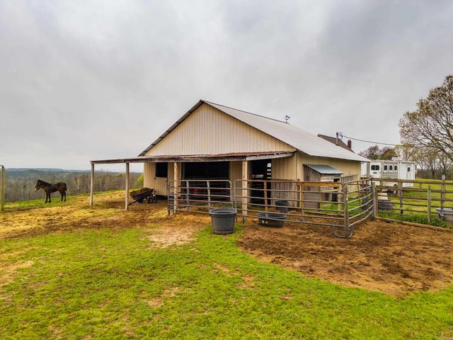 2076 Chestnut Drive, Bismarck, AR 71929