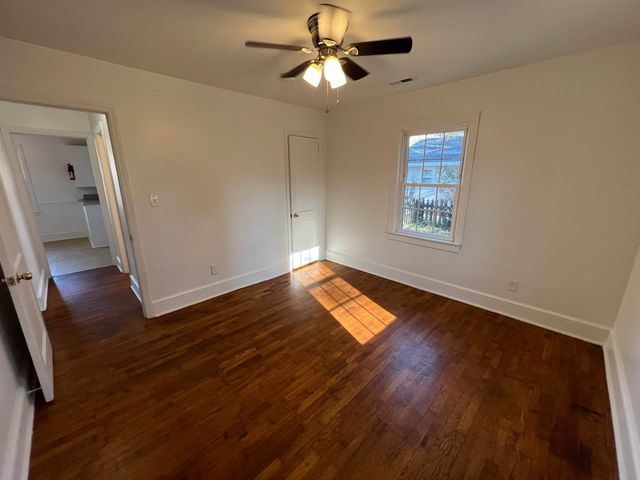 120 First Ave, Spartanburg, SC 29302