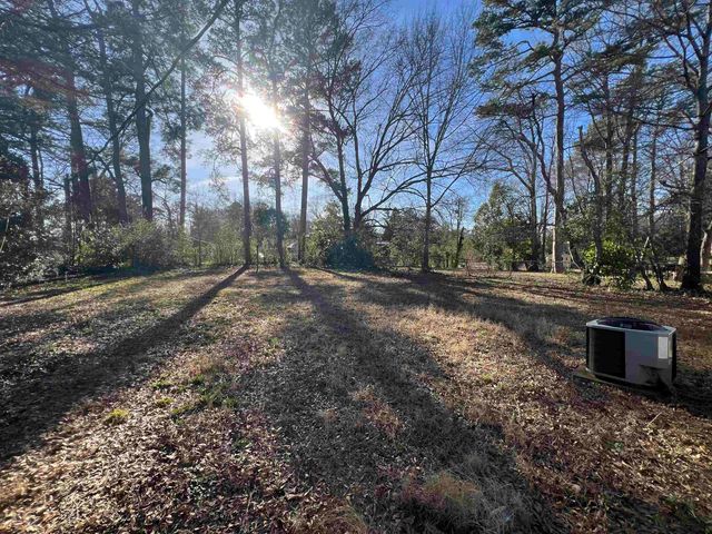 120 First Ave, Spartanburg, SC 29302