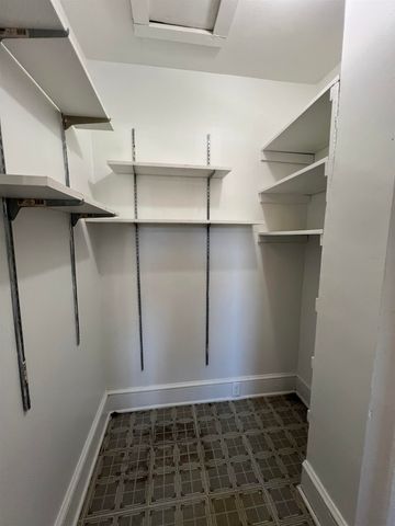 120 First Ave, Spartanburg, SC 29302