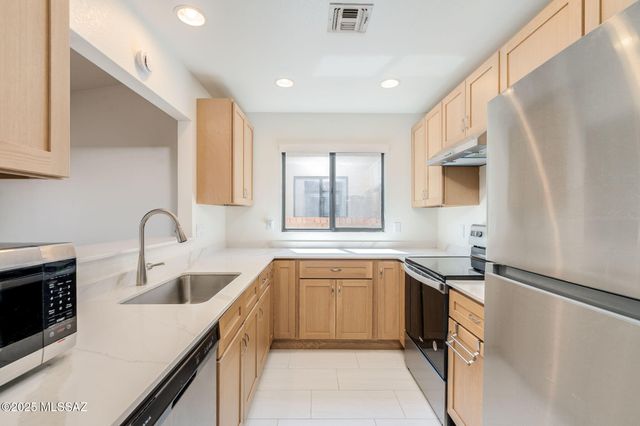 3263 W Avior Drive, Tucson, AZ 85742