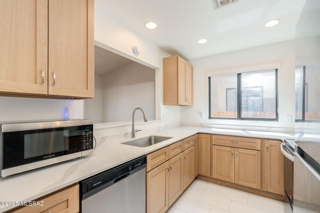 3263 W Avior Drive, Tucson, AZ 85742