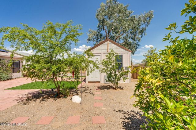 3263 W Avior Drive, Tucson, AZ 85742