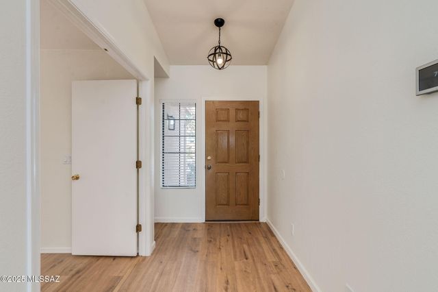 3263 W Avior Drive, Tucson, AZ 85742