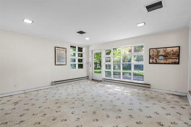 76 Soundview Avenue, White Plains, NY 10606