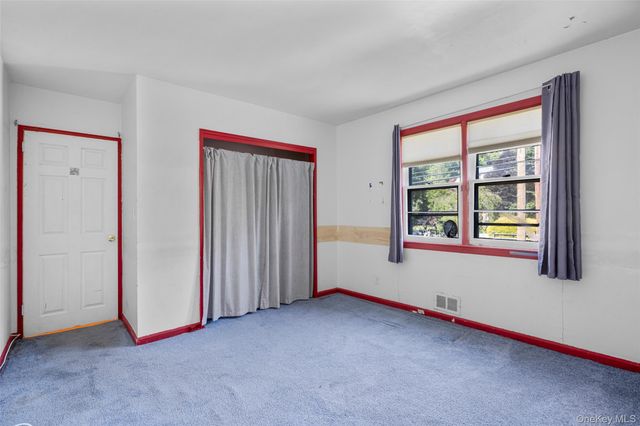 76 Soundview Avenue, White Plains, NY 10606
