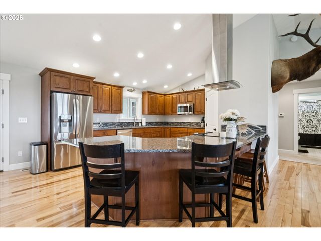 14980 S TEASEL CREEK Rd, Molalla, OR 97038