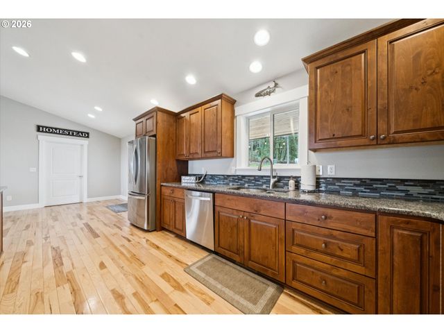 14980 S TEASEL CREEK Rd, Molalla, OR 97038