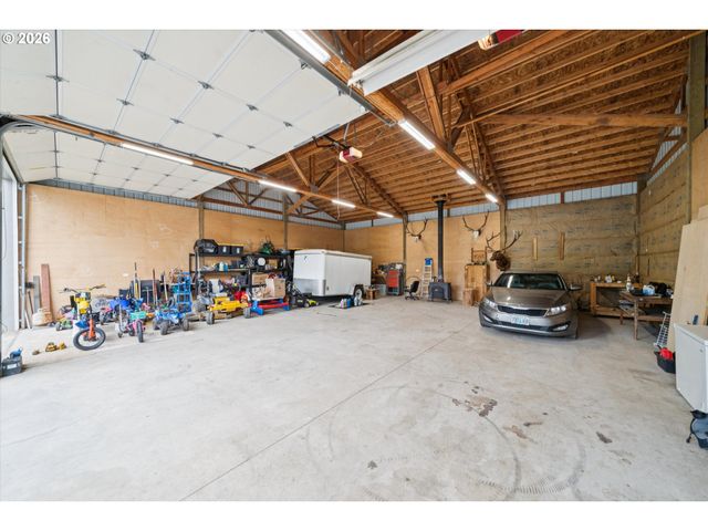 14980 S TEASEL CREEK Rd, Molalla, OR 97038