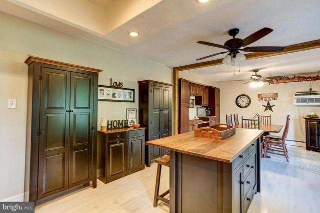 126 CEDAR HILL RD, Chalfont, PA 18914