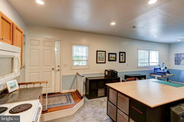 126 CEDAR HILL RD, Chalfont, PA 18914
