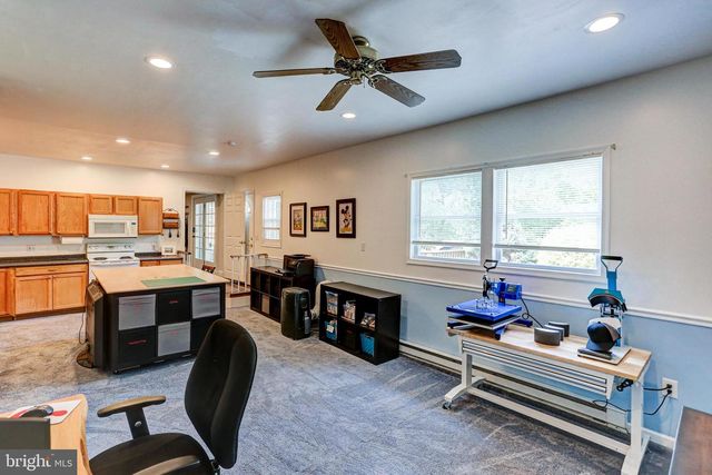 126 CEDAR HILL RD, Chalfont, PA 18914