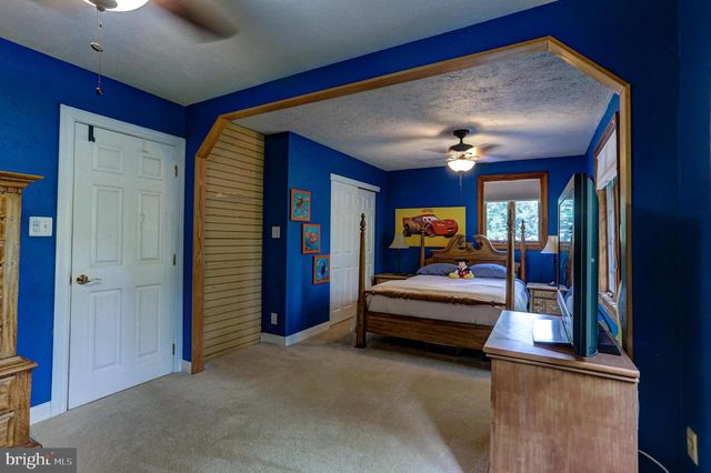 126 CEDAR HILL RD, Chalfont, PA 18914
