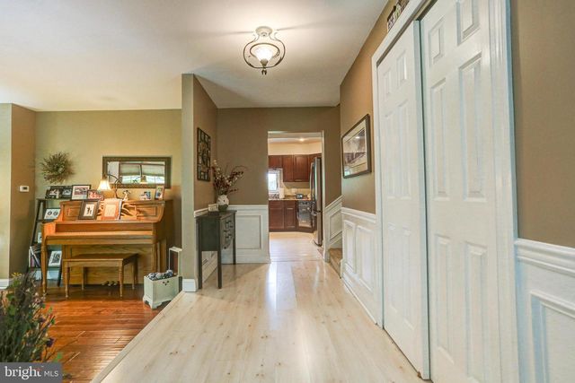 126 CEDAR HILL RD, Chalfont, PA 18914