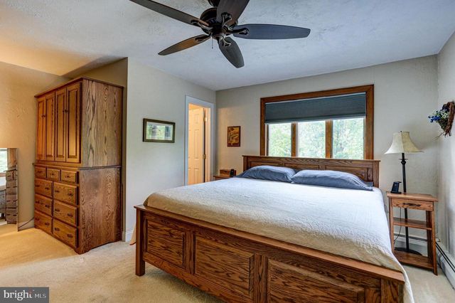 126 CEDAR HILL RD, Chalfont, PA 18914