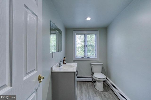 126 CEDAR HILL RD, Chalfont, PA 18914