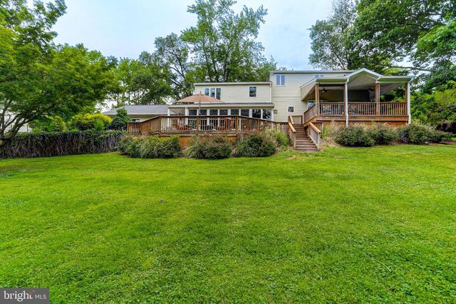 126 CEDAR HILL RD, Chalfont, PA 18914