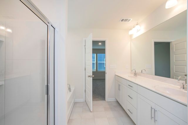 1019 Lionheart Dr, Hermitage, TN 37076