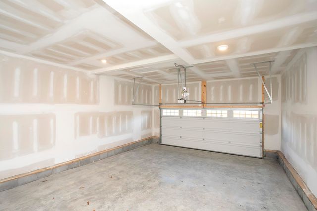 1019 Lionheart Dr, Hermitage, TN 37076