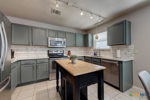 2377 Carson Loop, New Braunfels, TX 78130