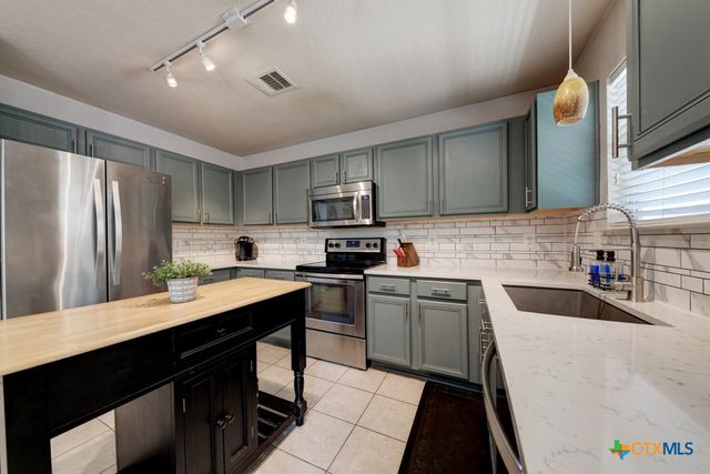 2377 Carson Loop, New Braunfels, TX 78130