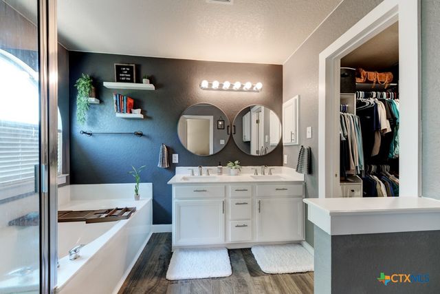 2377 Carson Loop, New Braunfels, TX 78130